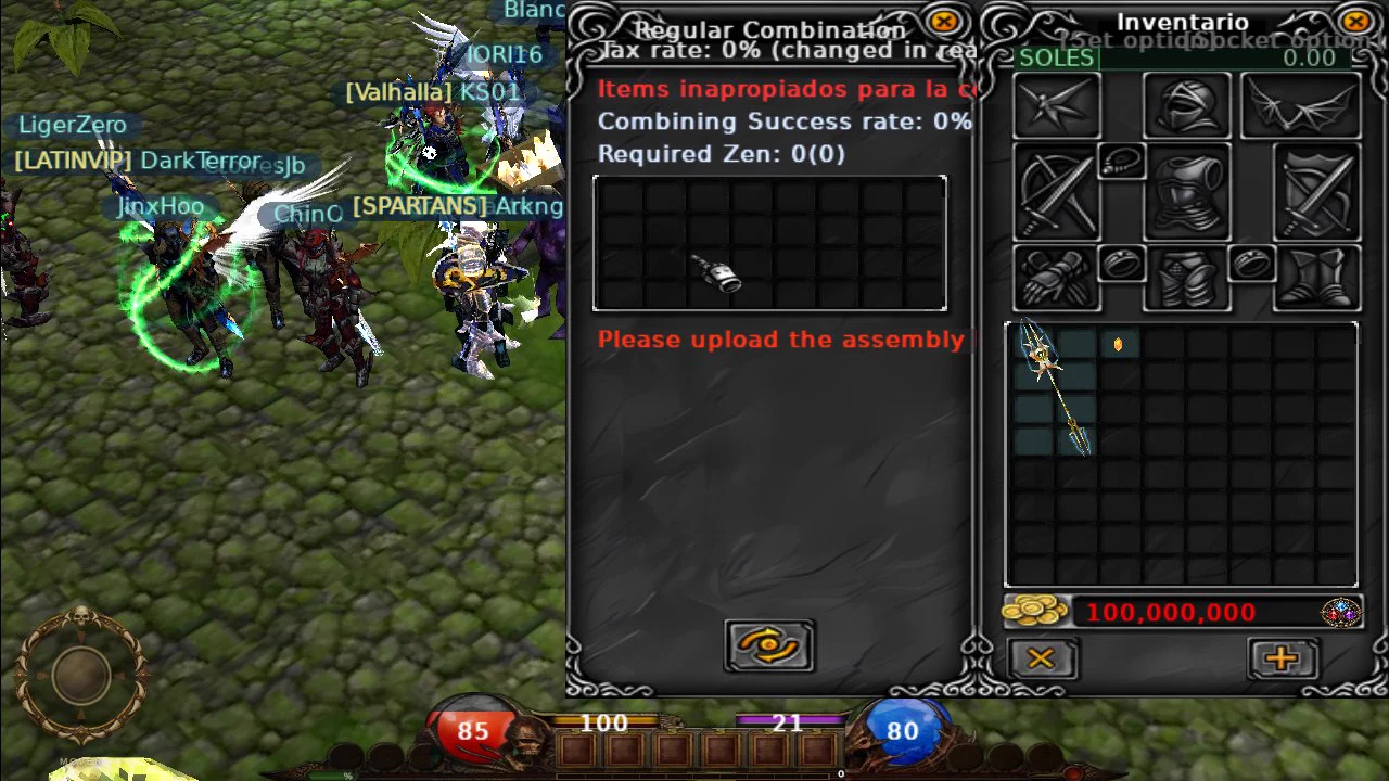 Arma Chaos y Joya de Caos en el inventario antes de la mezcla